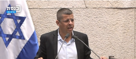 التمييز ضدّ سائقي الأجرة العرب بلغ حدًّا فاضحًا من العنصريّة، ويستدعي تحرّكًا عاجلاً 
